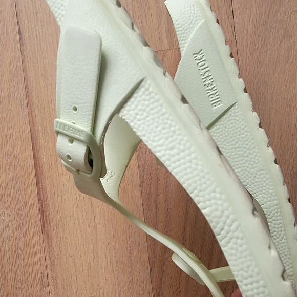 Birkenstock Gizeh Essential EVA Slide Sandal - Women's Color - Light Green - Picture 8 of 10